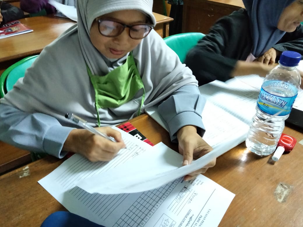 Ujian Semester 8 April 2021
