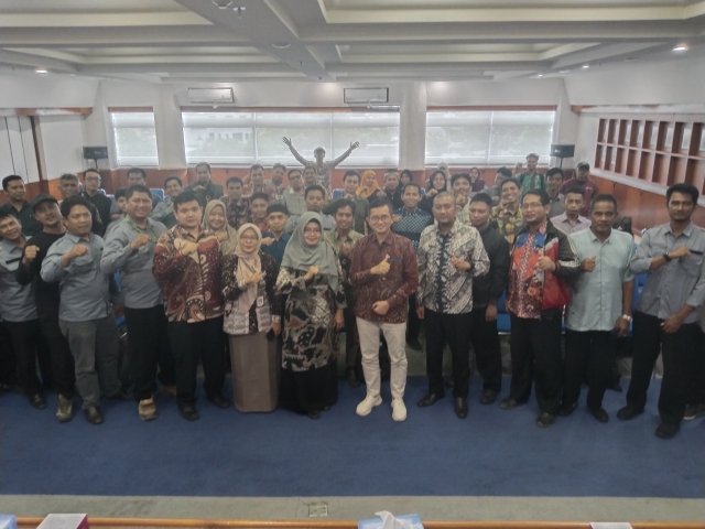 Tegaskan Integritas dan Regulasi, Dinas Pendidikan Indramayu Gelar Pembinaan Kepala dan Operator PKBM