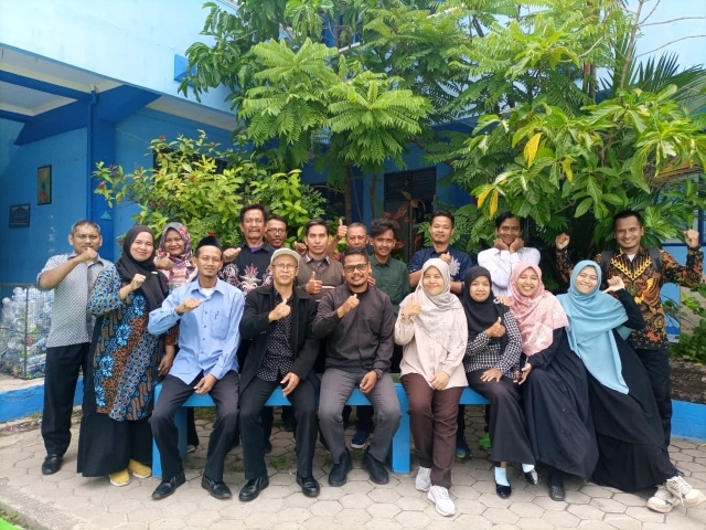 23 a Peningkatan Kualitas Pendidikan di Indramayu- Sinergi dan Kolaborasi PKBM Al-Zaytun dalam Pendampingan OJT 1