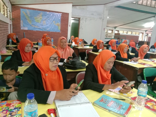 Membuka Gerbang Ilmu Dan Impian: Kisah-Kisah Inspiratif Dari PKBM Al Zaytun