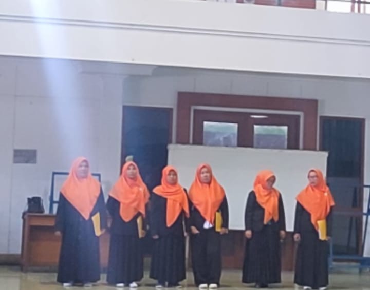 Belajar dari keteguhan Ibu ibu Warga Belajar PKBM Al Zaytun